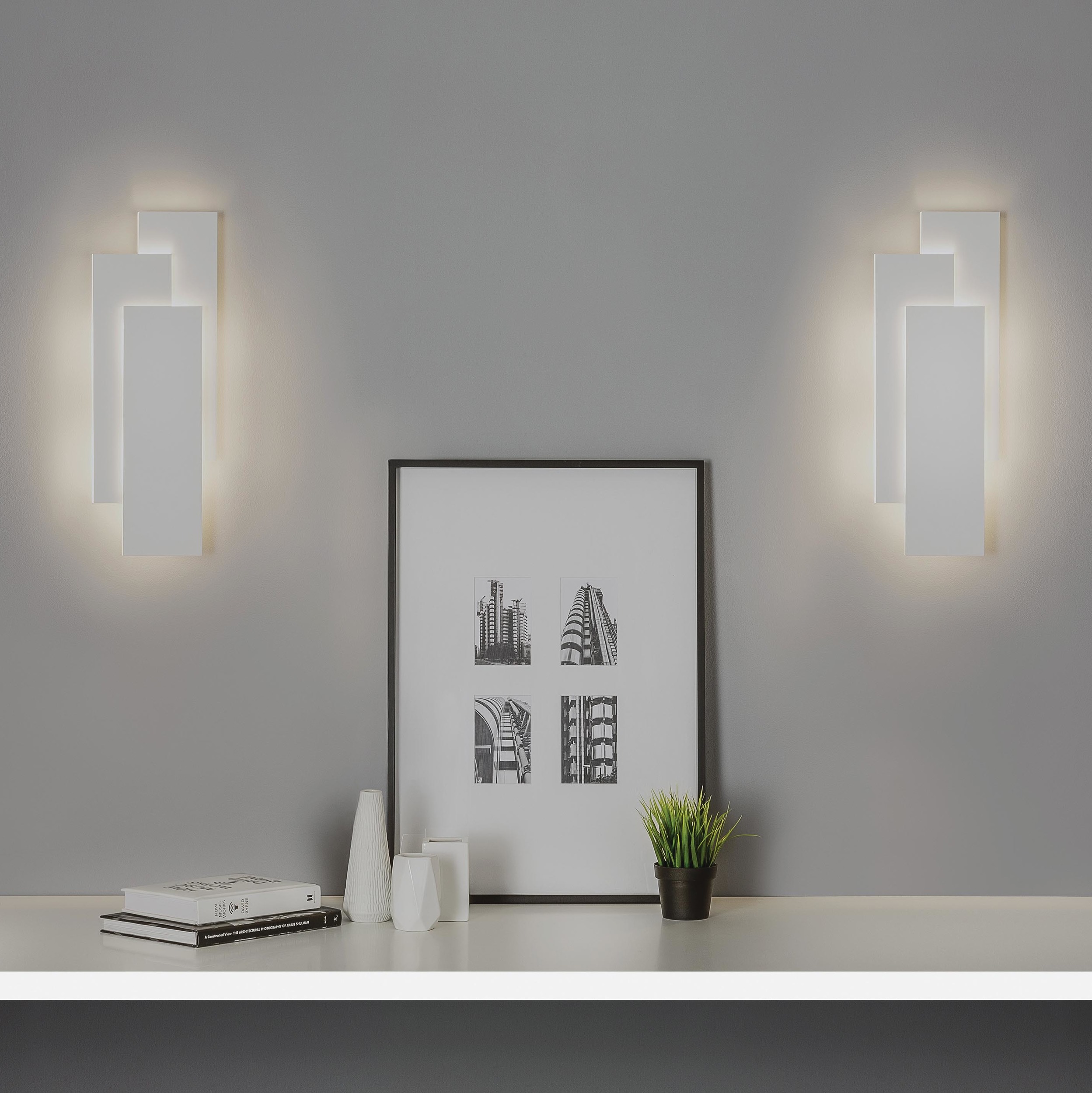Edge 560 LED 2700K Dimmable