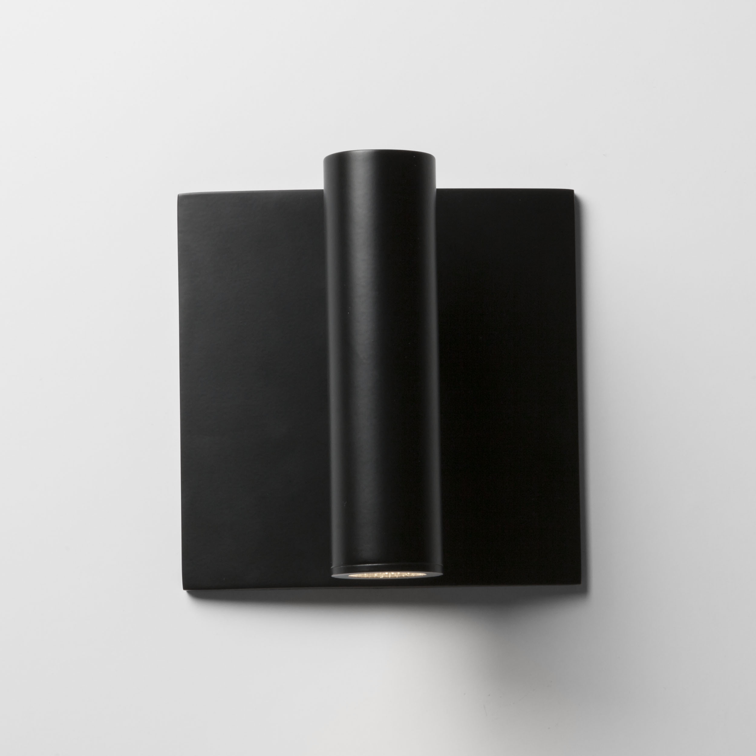 Enna Square Switched LED