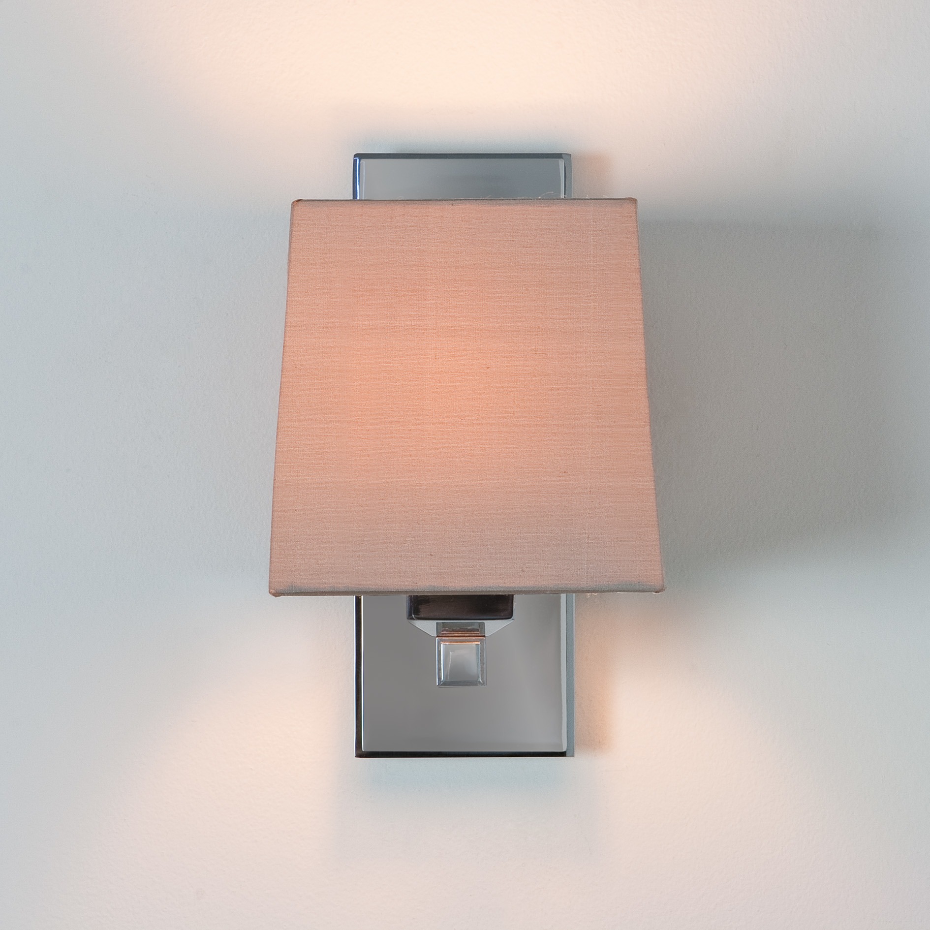 Lambro 220
