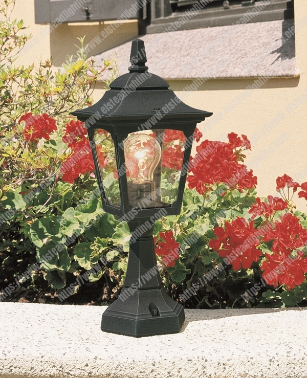 Chapel 1 Light Mini Pedestal Lantern