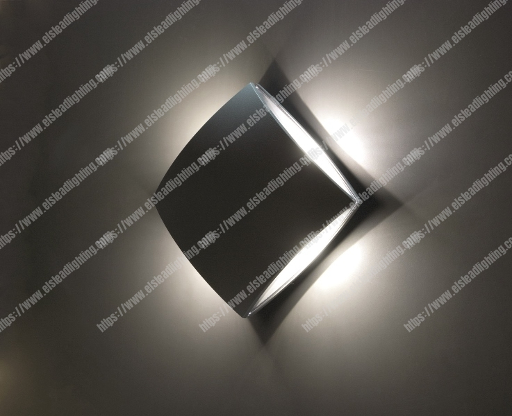 Elva 1 Light Wall Fitting