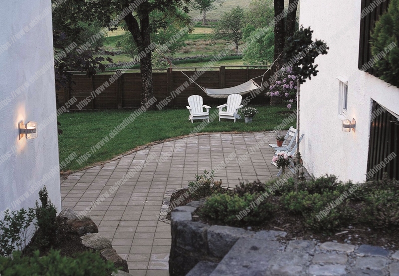 Frida 1 Light Small Wall Light