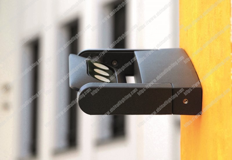 Sigmund 3 Light Wall PIR Spotlight