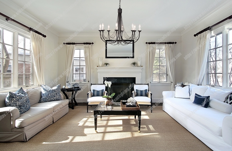 Carisbrooke 8 Light Chandelier