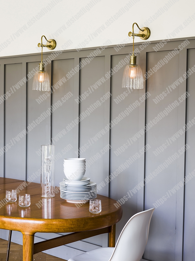 Douille 1 Light Wall Light - Aged Brass