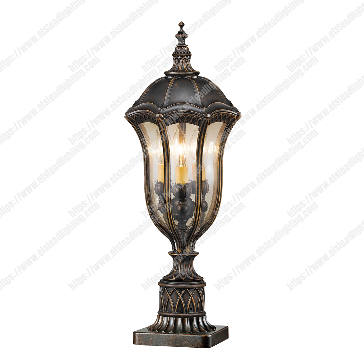 Baton Rouge 3 Light Pedestal Lantern