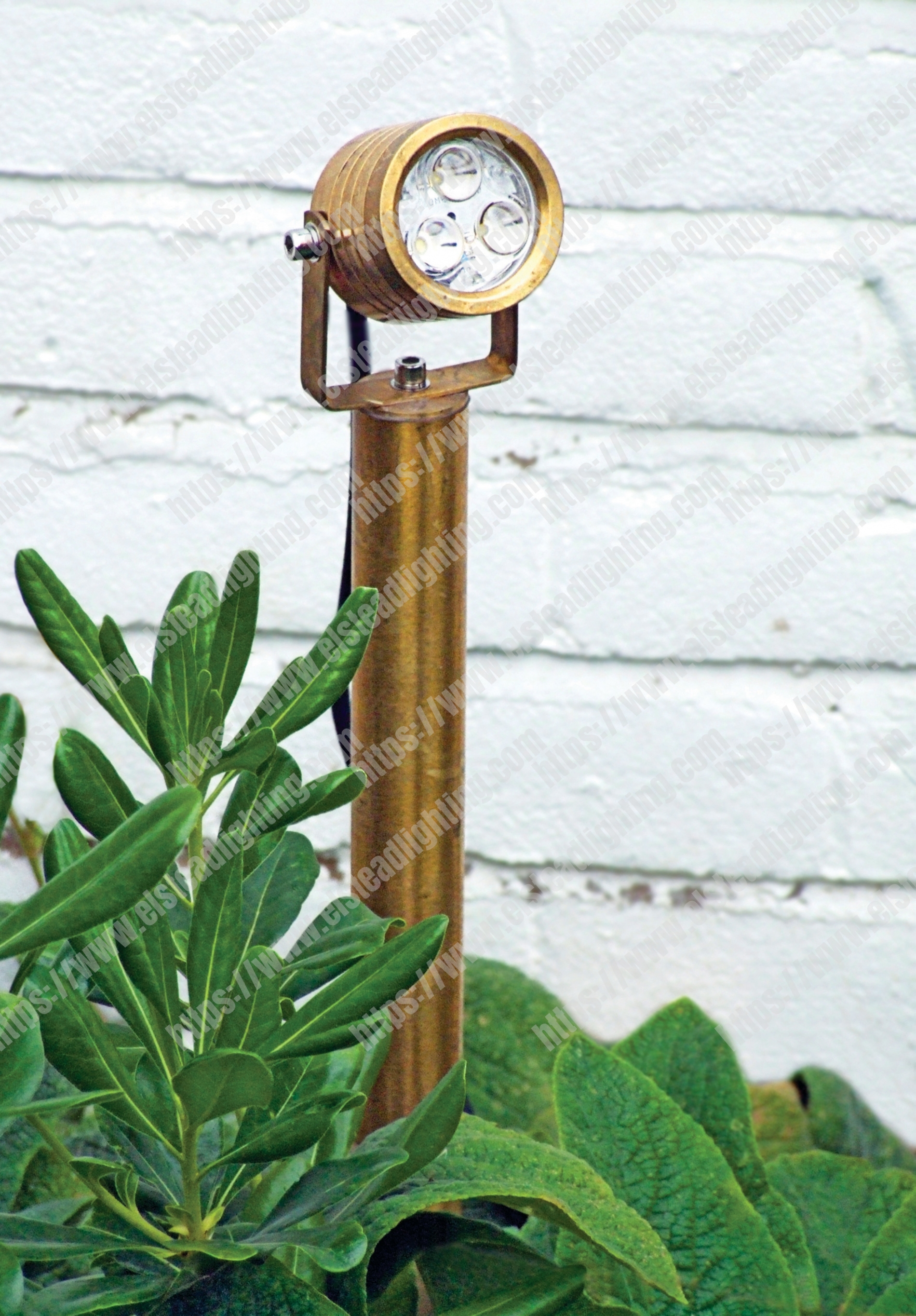 Elite Spotlight Wall Fitting - Natural Brass