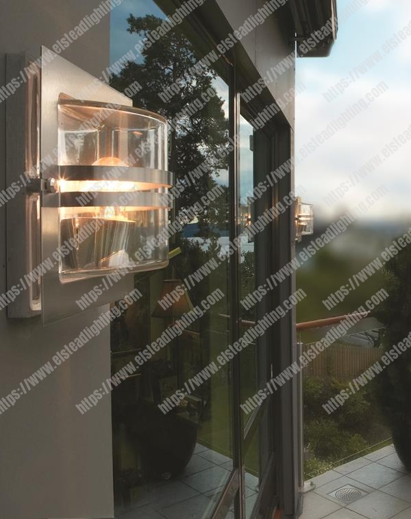 Bern 1 Light Wall Lantern - Galvanised With Clear Glass