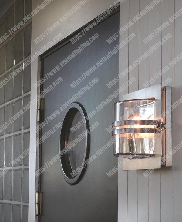 Bern 1 Light Wall Lantern - Galvanised With Clear Glass