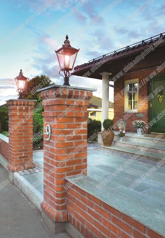 Chelsea 1 Light Pedestal Lantern