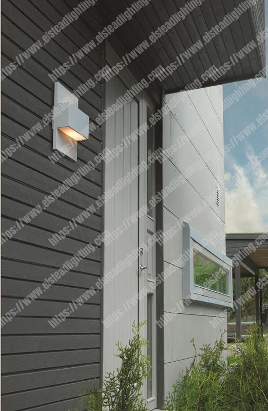 Geneve E27 Wall Lantern - Aluminium