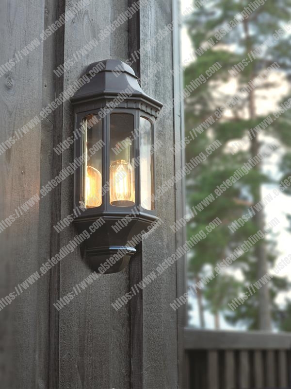 M8 1 Light Wall Lantern - Black